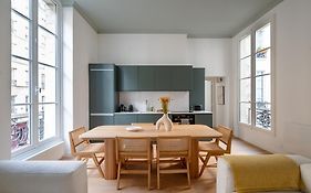 Noble Suites